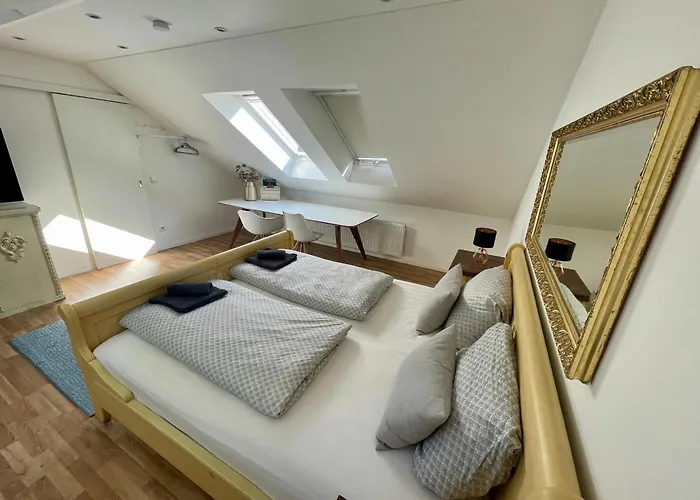 Westendperle Am Olympiastadion *